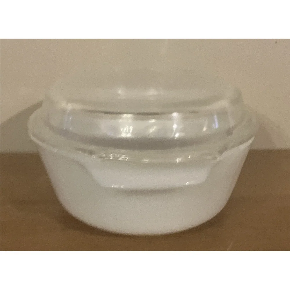 Anchor Hocking Fire King #433 Blue Cornflower 1.5 QT Casserole w/Clear Lid - EUC